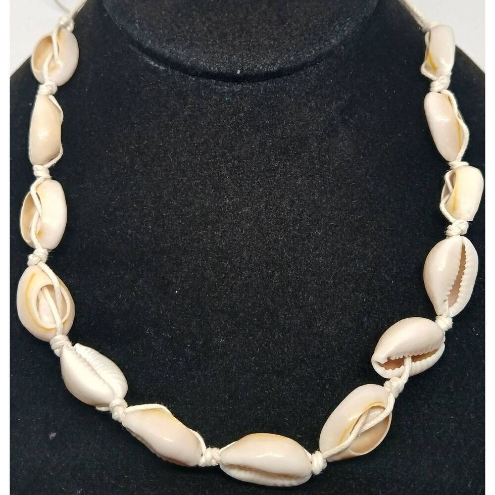 Seashell necklace